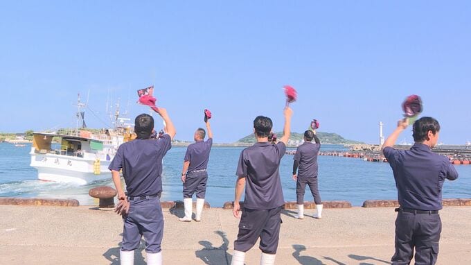 フグシーズン到来　豊漁期待40トンの漁獲量を目指す　本場からはえなわ漁船出航　山口・下関|TBS NEWS DIG