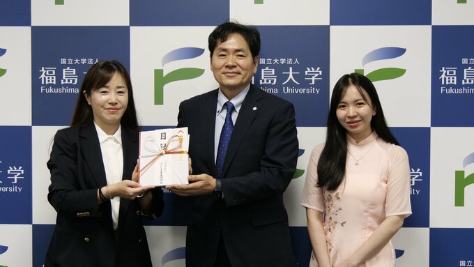 「福島の未来に少しでも貢献できるよう」ベトナム人留学生に寄附金贈呈　ふくしま未来研究会|TBS NEWS DIG