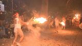 極寒の川を渡り火の粉舞う 新春恒例の鷹栖観音鬼会 大分・宇佐市 | 大分のニュース|OBS NEWS|大分放送