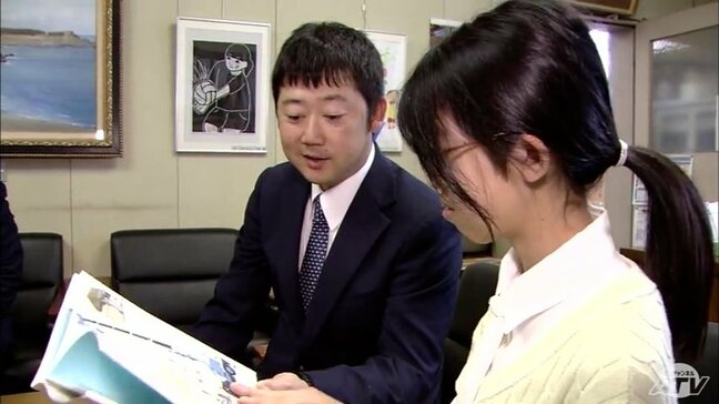 建設業の仕事の魅力を『本』で伝える　八戸市内の小学校へ建設業の仕事を紹介する本を寄贈「少しでも興味を持っていただきたい」|TBS NEWS DIG