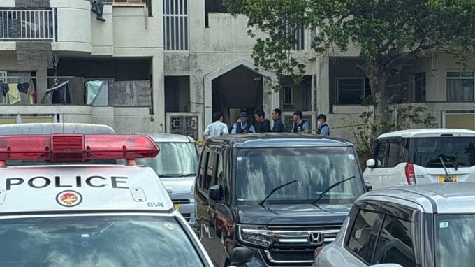 【速報】集合住宅で意識不明の男性を発見　胸付近から大量に出血　傷害事件か　石垣市|TBS NEWS DIG
