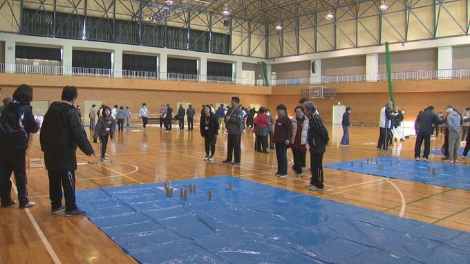 世代を超えてニュースポーツで汗！白熱！モルック大会　長野・松本市　|　SBC NEWS | 長野のニュース | SBC信越放送