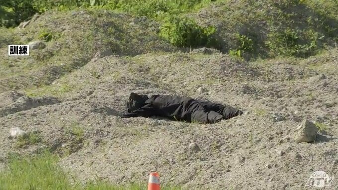 市街地でのクマ出没を想定した駆除訓練　クマ駆除のための県警のプロジェクトチームなどが参加「これからの対応力の向上につながった」　青森県深浦町|TBS NEWS DIG