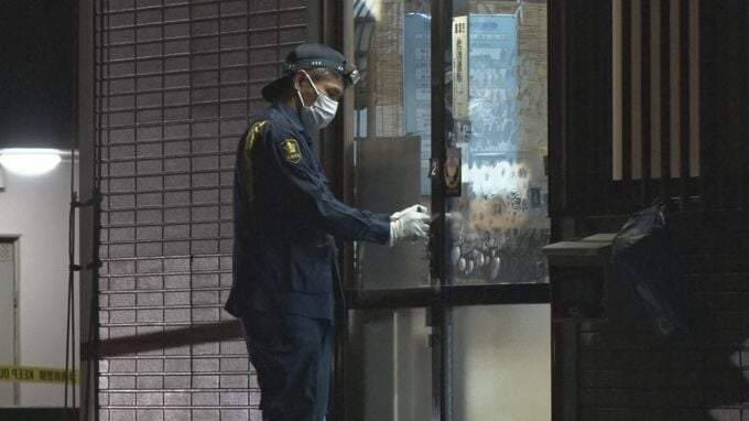 刃物を持った男が運送会社事務所で数百万円強盗か　一時車で逃走、警察が70代の男の身柄確保　沖縄市|TBS NEWS DIG