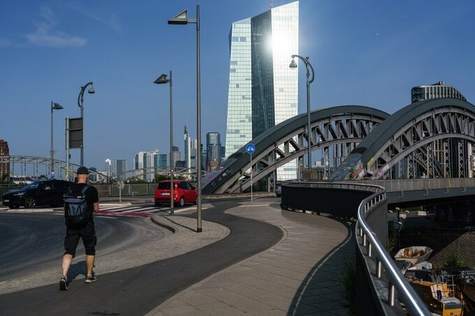 ECB、AIが金融業界にもたらすリスクを調査－データセンター融資など