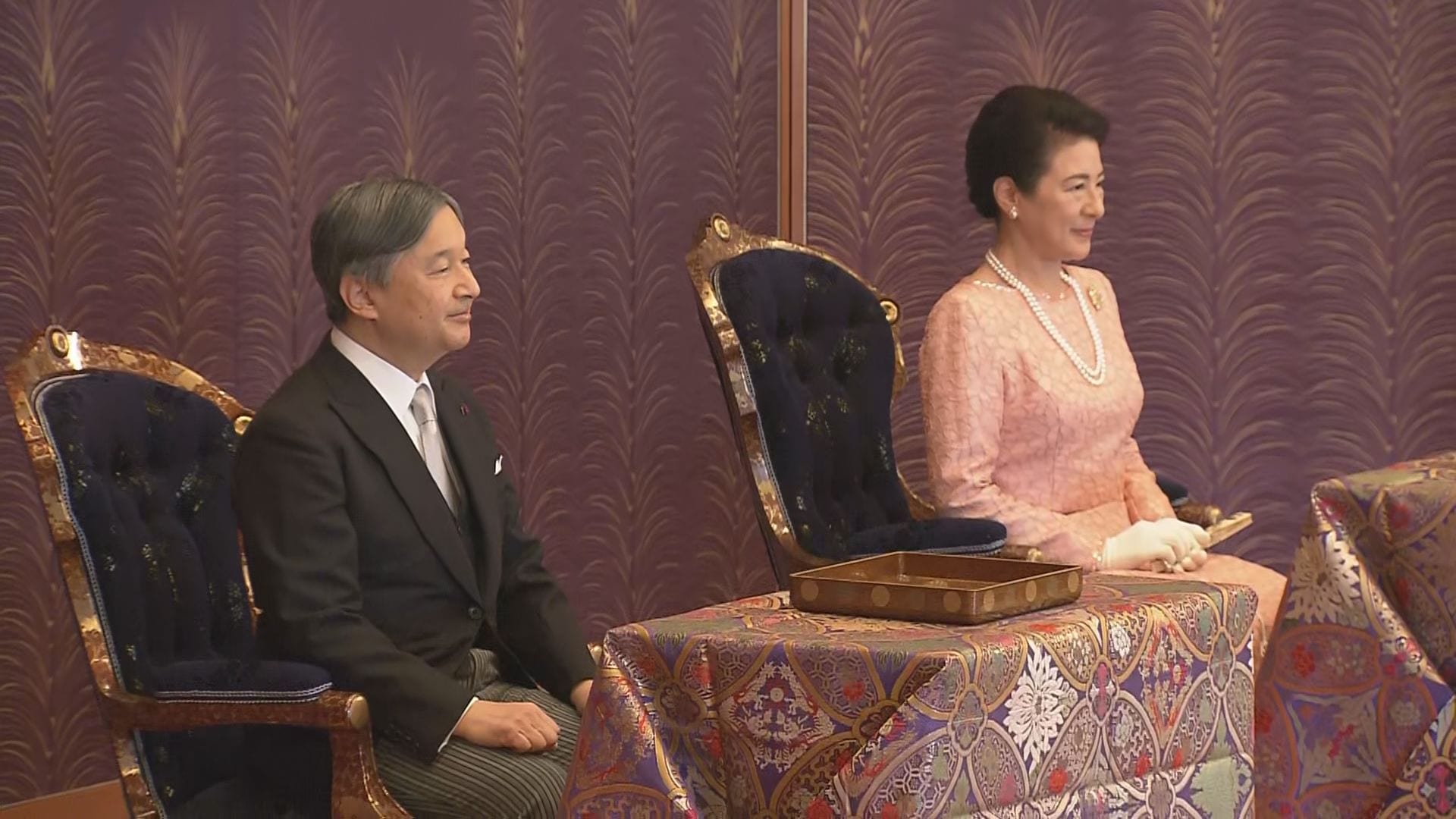 速報】2026年「歌会始」 初出席・悠仁さまはトンボの歌詠む 皇室12人の