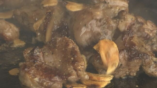 肉肉肉肉肉肉「肉肉パーク」山陰初開催「赤身ステーキ丼」に「ダージーパイ」県内外の26店舗が集結 島根県松江市|TBS NEWS DIG