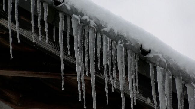 岡山・香川全域で厳しい寒さ　美作市今岡で－5.4℃など　上長田で39cmの積雪　「道がつるつるになるので運転が怖い」|TBS NEWS DIG