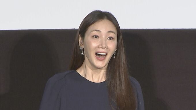 【チェ・ジウ】18年ぶりに映画のPRで来日　変わらぬ美貌をほめられ「本当ですか？」と日本語で尋ねる|TBS NEWS DIG
