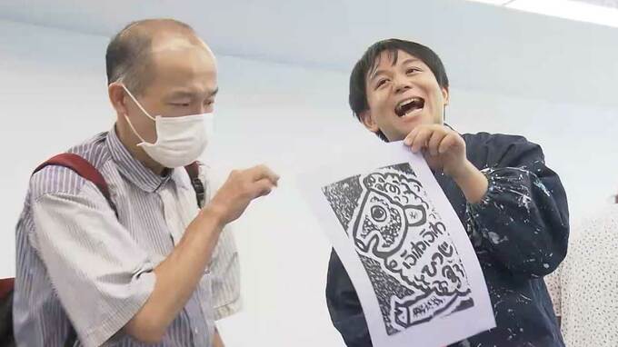 「多様性が認められる社会に」動物画で人気の自閉症のアーティスト・石村嘉成さんと父親の講演会【岡山】|TBS NEWS DIG