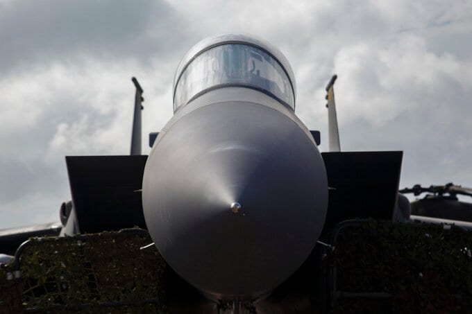 米軍、イランによる戦闘機撃墜後に行方不明だった乗組員を救出