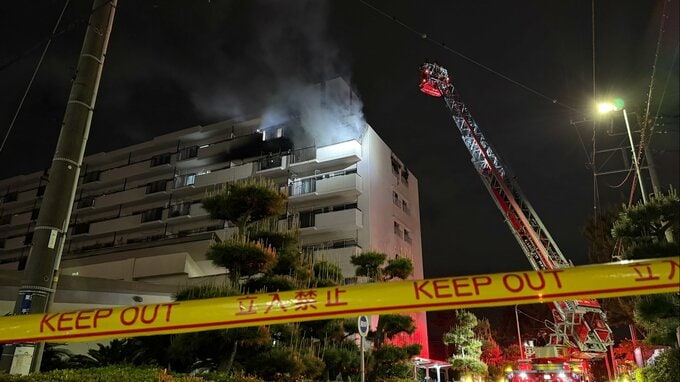「部屋から火が出ている」神奈川県平塚市のマンションで火事 70代夫と60代妻を搬送も軽傷 焼け跡から1人の遺体 同居する夫の弟（60代）と連絡が取れず 神奈川県警|TBS NEWS DIG