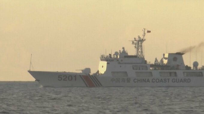 フィリピン「中国船100隻以上が1週間以上とどまっている」領有権争いが続く南シナ海|TBS NEWS DIG