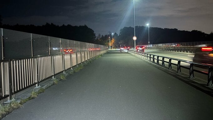 10代女性の背後から下半身を触る　10代くらいの男が逃走中…現場付近では類似事件も　身長170センチメートルくらいの細身・上着黒色の衣服を着用　札幌市清田区里塚|TBS NEWS DIG