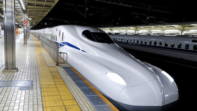【東海道新幹線】午後10時に｢東京｣発→翌朝7時に｢新大阪｣着 1日限りの特別列車 始発よりも早い到着！宿泊費高騰で夜間移動のニーズ高まる　|　名古屋・愛知・岐阜・三重のニュース【CBC news】 | CBC web