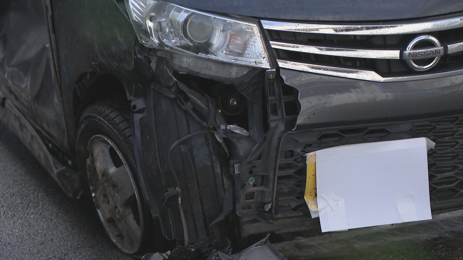 軽乗用車がガードパイプに衝突して横転　運転していた男性（41）が死亡　ことし岐阜県で初の交通死亡事故