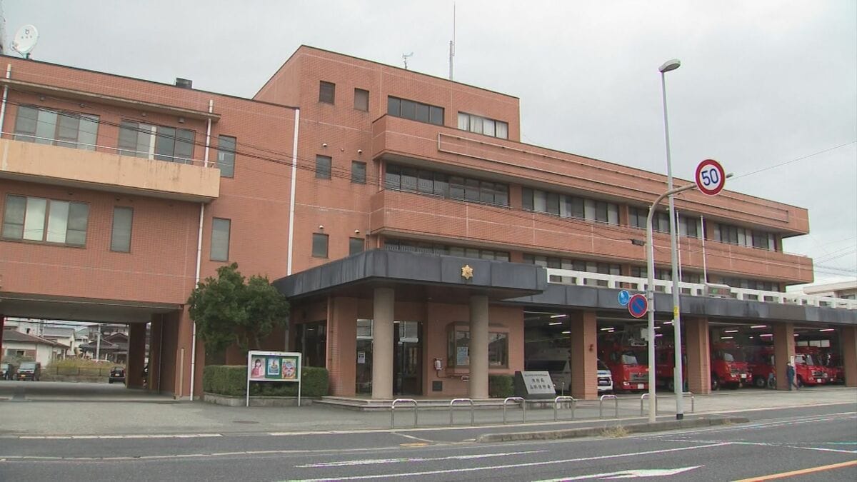 80代男性が車庫で車のバッテリー点検中に四肢の脱力が起き倒れる…80代女性が屋外作…