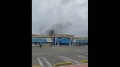 イラン隣国のアゼルバイジャンにドローン攻撃　空港建物が損壊 2人負傷| TBS CROSS DIG with Bloomberg