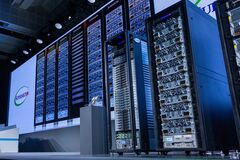 スーパー・マイクロ株、「レッドフラッグ」で押し目買い投資家も敬遠| TBS CROSS DIG with Bloomberg