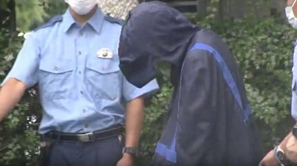 画像】ドリフトか？公園を荒らした男はRV車で8の字走行と判明 当時の 