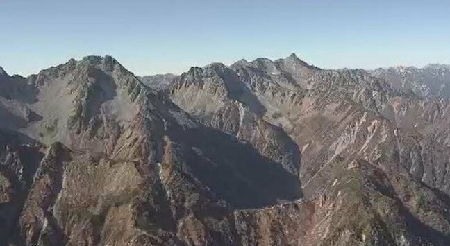 82歳男性が日没と疲労で動けず…北アルプス横尾付近で救助要請 槍ヶ岳から下山中に…救助隊が出動して近くの山小屋に|TBS NEWS DIG