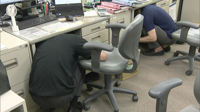 9月1日は防災の日　「まず低く」「頭を守り」「動かない」3つの安全確保行動「シェイクアウト」訓練を実施　北九州市|TBS NEWS DIG