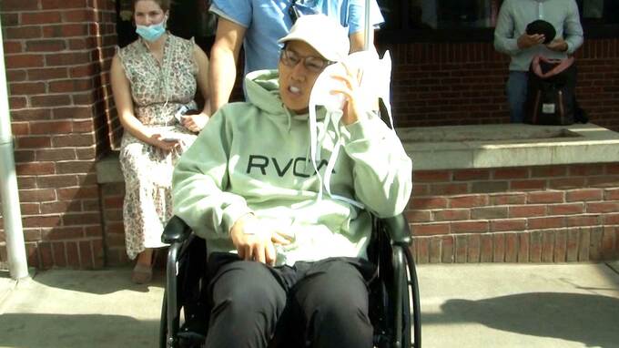 吉田正尚、顎関節症の手術をしていた「開けるたびにガクガク」白い歯の秘密も明かす|TBS NEWS DIG