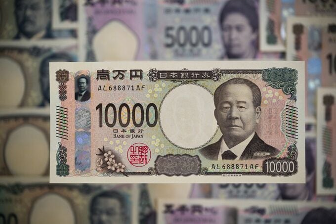 円が対ドルで下落して一時149円48銭、高市氏の勝利後－シドニー市場