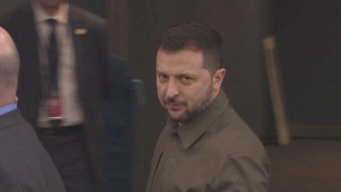 ゼレンスキー大統領 ワシントン到着、バイデン大統領と会談へ|TBS NEWS DIG