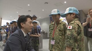 こども霞が関見学デー　小泉大臣「防衛省で撮った写真を見て、被災地や自衛隊を思い出してほしい」| TBS CROSS DIG with Bloomberg