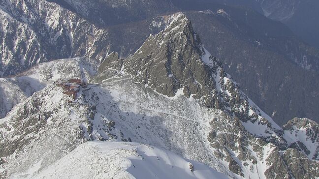「天候悪く雪も…」北アルプス 槍ヶ岳山荘で1泊予定が手前で遭難 56歳男性は歩ける状態で見つかるも一緒に登っていた60代女性が心肺停止|TBS NEWS DIG