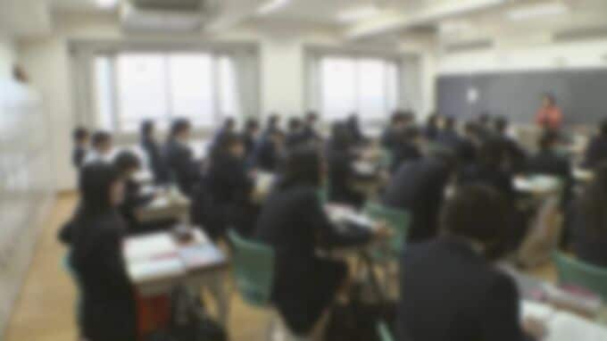 高校授業料無償化 私立への拡充、恩恵は誰に？ 沖縄の受験生は無償化後も公立中心に選択か　格差拡大の指摘も|TBS NEWS DIG