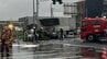 「乗用車が燃えている」乗用車とトラックが衝突　車内に3人の遺体　千葉・中央区|TBS NEWS DIG