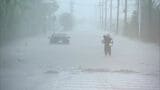 大雨で道路冠水し車水没 筑後地方や佐賀県でレベル4土砂災害危険警報 休校や登校時間繰り下げも|TBS NEWS DIG