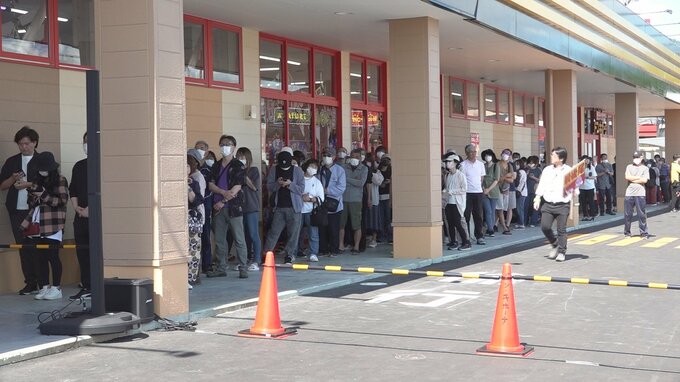 本州最北の「ドン・キホーテむつ店」がついにオープン！　オープン前から長蛇の列！　多くの買い物客でにぎわう　|　青森のニュース│ATV NEWS│青森テレビ