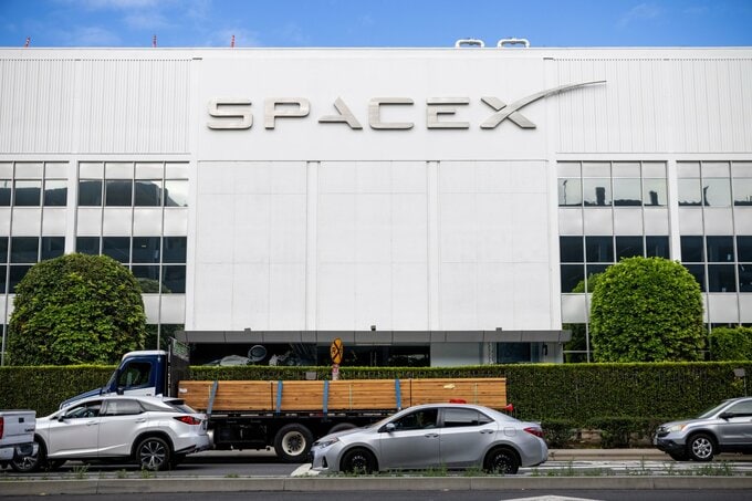 デンマーク年金基金、スペースX に投資せず－「過大評価されている」