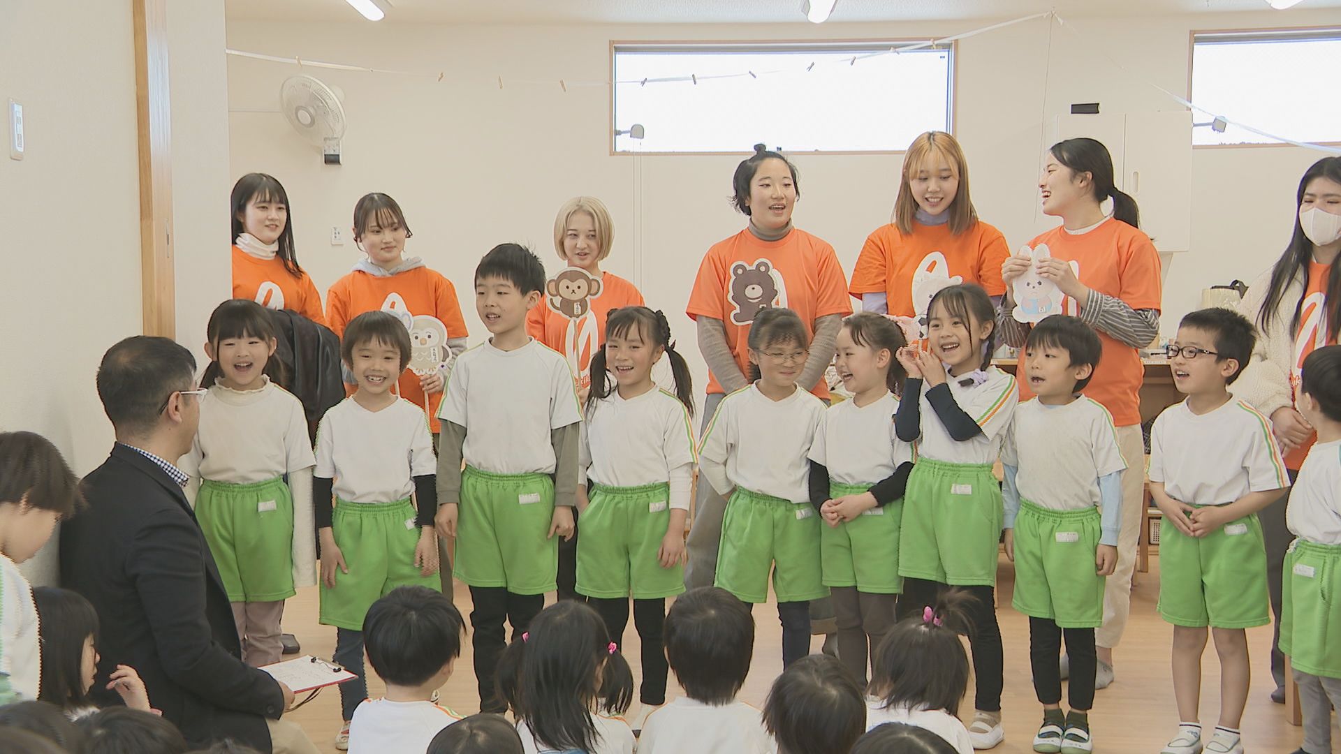 先生、みんなの前で言われたら恥ずかしいよぉ！」 園児が人形劇で学ぶ