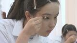 高等支援学校の生徒が美容のプロからスキンケアやヘアメイクを学ぶ「身だしなみセミナー」行われる　盛岡市|TBS NEWS DIG