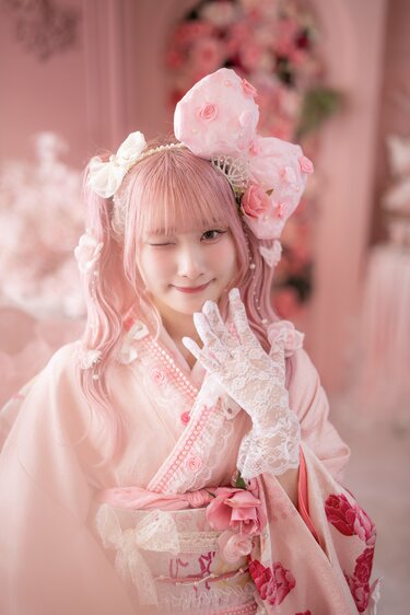 LOVE】齋藤樹愛羅 2年ぶりにピンクから黒髪にイメチェン 反響「可愛い