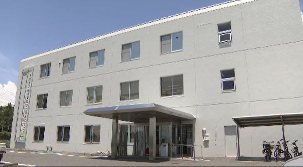 「もっとあるだろ」「服脱げ」20代女性の顔を叩くなどの暴行や脅迫　財布や現金2000円を奪い性的暴行　強盗や不同意性交等などの罪で28歳の男を起訴　長野地検松本支部　|　SBC NEWS | 長野のニュース | SBC信越放送
