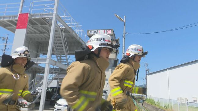 猛暑の中、消防署で隊員たちが取り組んだのは…その名も「暑熱順化訓練」　消防服を身に着け暑さに体を慣らす　長野・松本市|TBS NEWS DIG