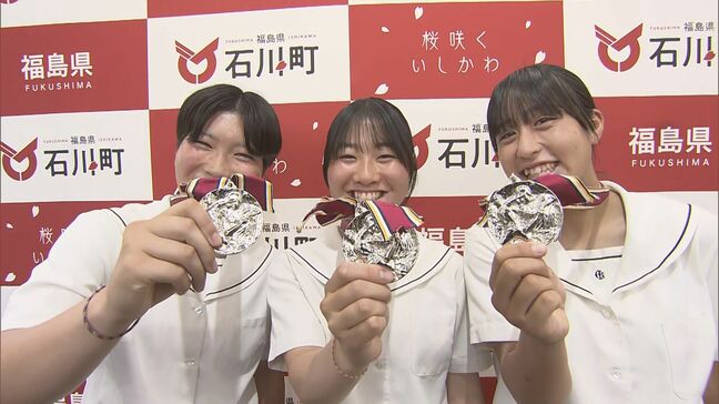 「たくさんの人に支えられて甲子園という夢の舞台に行けた」学法石川高校女子野球部が準優勝を報告　福島・石川町|TBS NEWS DIG