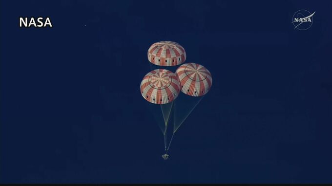 「アルテミス計画」宇宙船が地球に帰還　およそ半世紀ぶりの有人での月周回飛行を終え アメリカ・カリフォルニア州沖合に着水