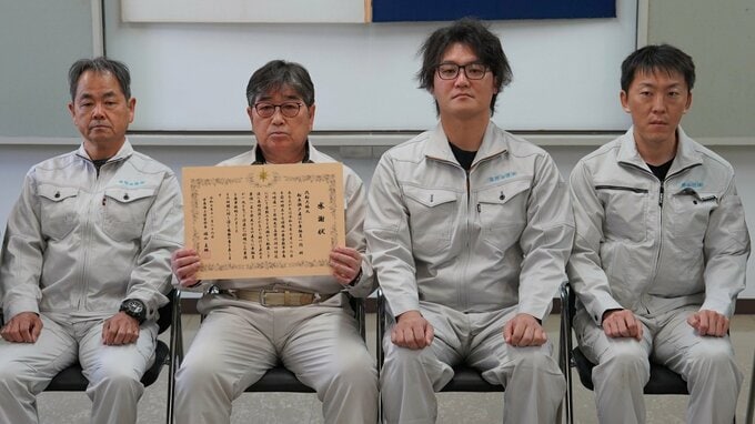 飲酒しながら「落としたスマホ拾おうと」橋から海に転落の男性（27）→深夜の瀬戸内海を約4時間半漂流　11人の船員たちが「とっさの判断」で救助　その一部始終とは？【前編】|TBS NEWS DIG