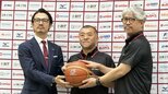 Bリーグ川崎・桶谷体制、本格始動!「古豪復活、目標はひとつ」篠山竜青「いい意味で自分らも気を引き締めて」|TBS NEWS DIG