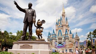 ディズニー、１株当たり利益市場予想上回る－動画配信に注力| TBS CROSS DIG with Bloomberg