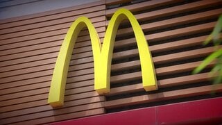 マクドナルド 12日販売開始のハッピーセット、初日は対面販売のみ “1グループ3個まで”の購入制限も| TBS CROSS DIG with Bloomberg