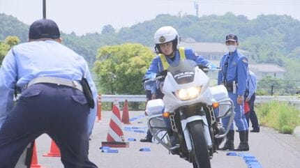 車の速度「目測」競技も…警察の白バイ競技大会に密着 出場唯一の女性
