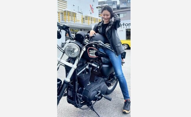 【 彩雪 】 「ツーリングの季節」 愛車・ハーレーダビッドソンと笑顔 「天気が良くて気持ちよかったー!」|TBS NEWS DIG