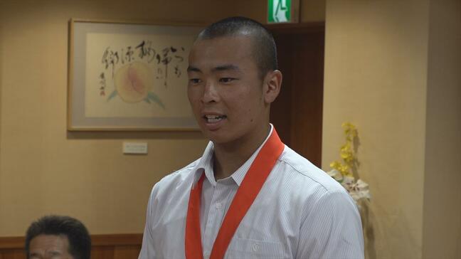 「史上最高成績を目標に」夏の甲子園出場の山梨学院高校　選手らが県庁訪問　大会の意気込み語る|TBS NEWS DIG